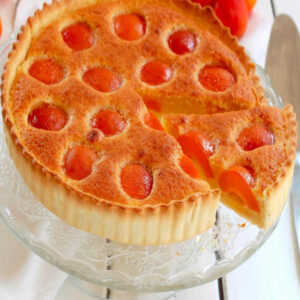 Tarte au abricot (Sliced)